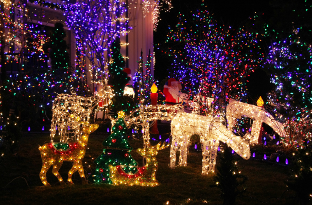 this image shows holiday light rental in Folsom, CA